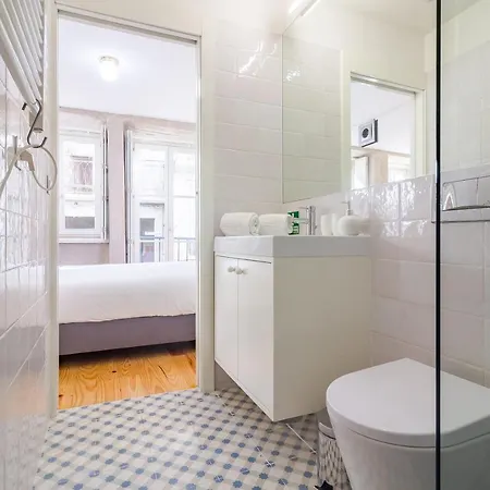 Youropo - The Tower Apartment Porto